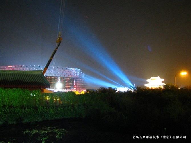 索道拍摄技术在晚会拍摄中的应用实例