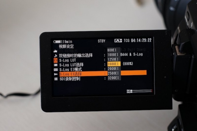 一万块，让索尼F3实现S LOG联动记录