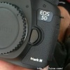 EOS 5D MARK III离我们越来越近了，机身谍照海外再次流出